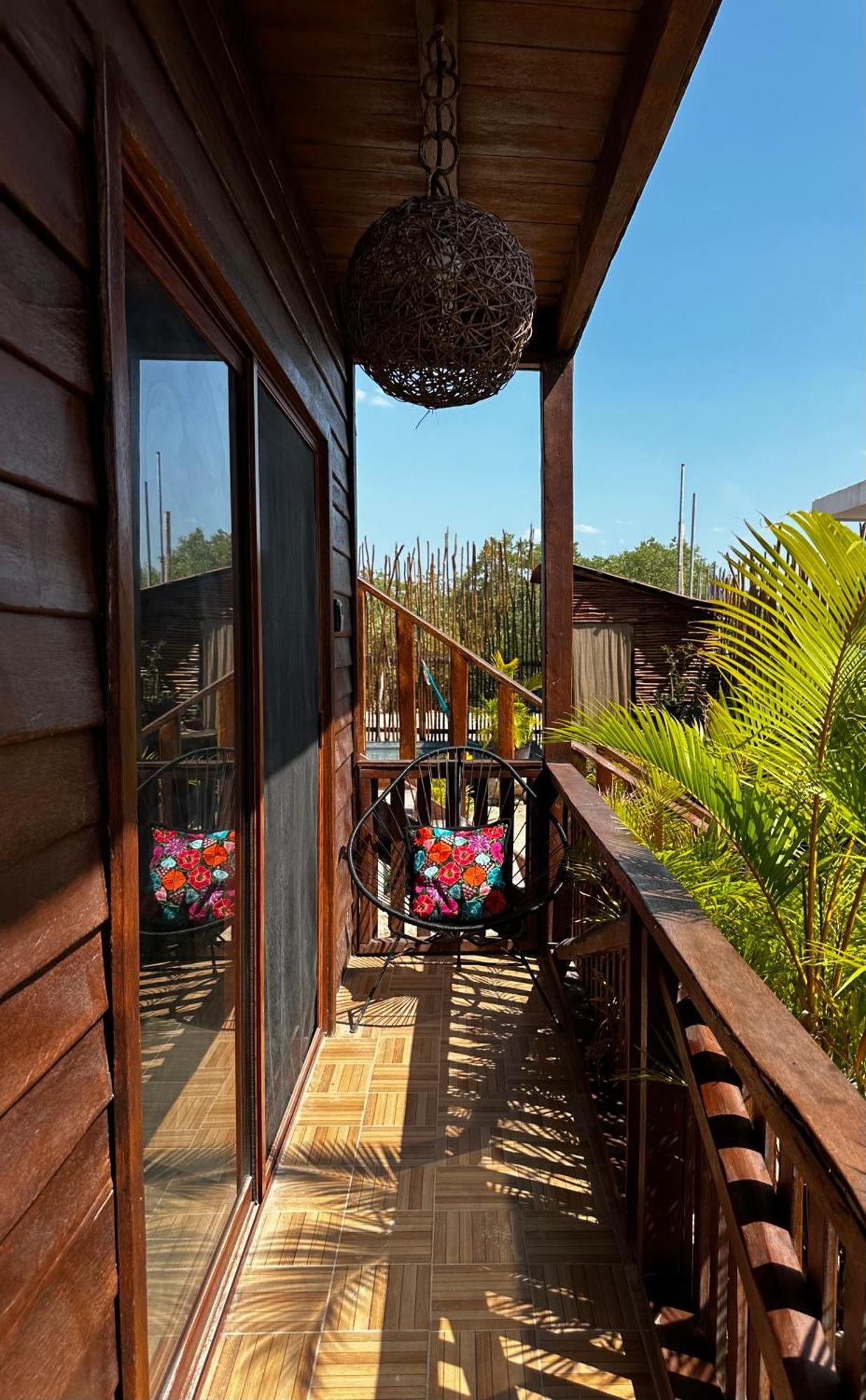 Ecoco Holbox - Ecochic - Cabanas De Madera - Holbox Retreat Экстерьер фото