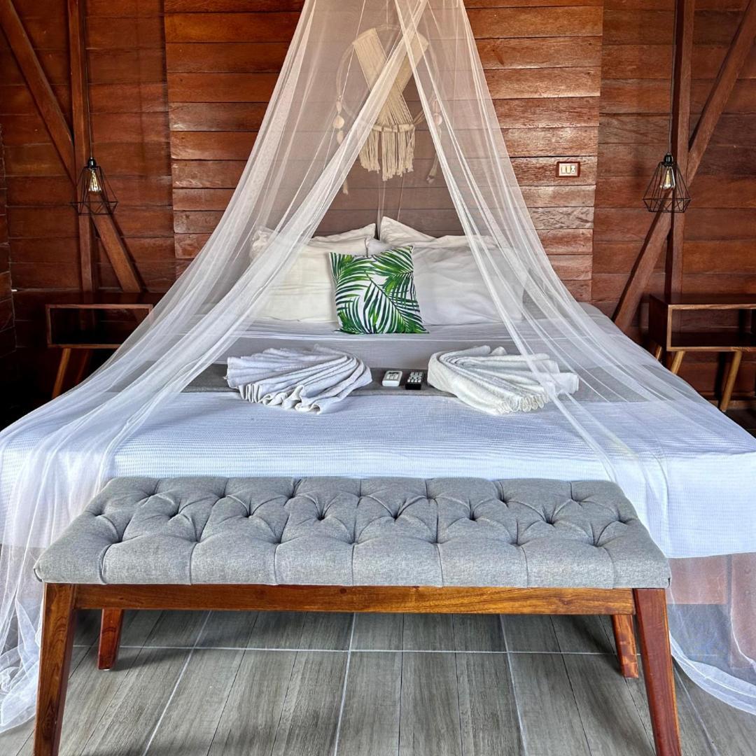 Ecoco Holbox - Ecochic - Cabanas De Madera - Holbox Retreat Экстерьер фото